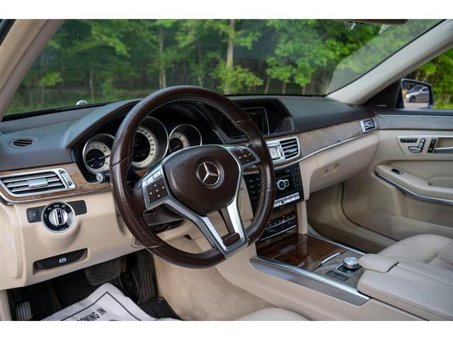 Photo of 2014 Gray Mercedes-Benz E-Class