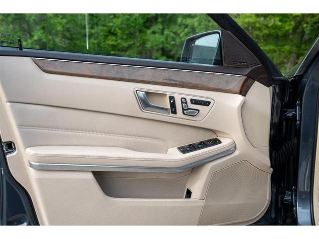 Photo of 2014 Gray Mercedes-Benz E-Class