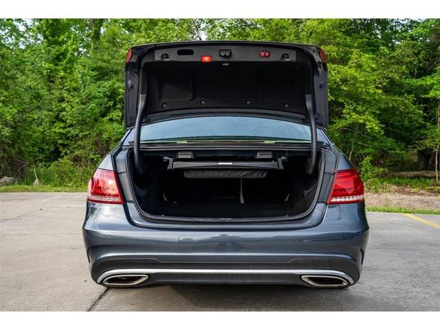 Photo of 2014 Gray Mercedes-Benz E-Class