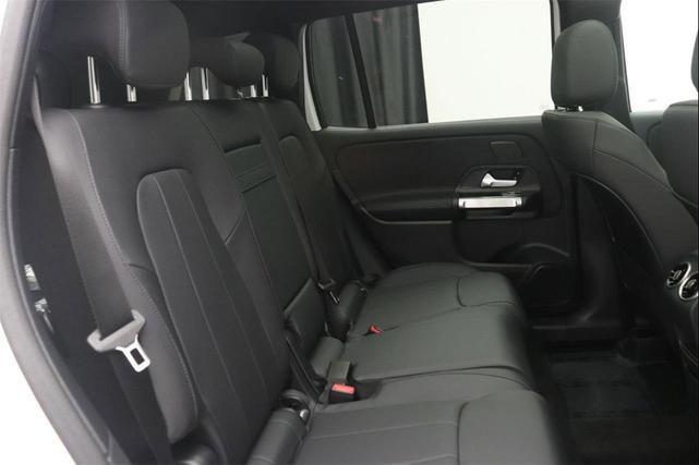 Photo of 2026 White Mercedes-Benz GLB 250