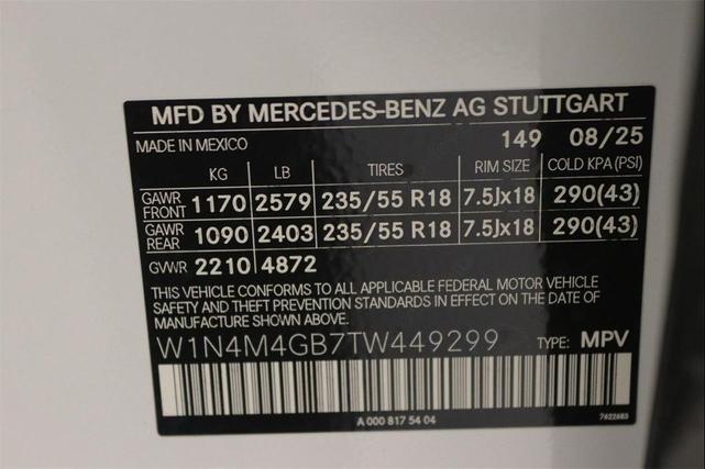 Photo of 2026 White Mercedes-Benz GLB 250