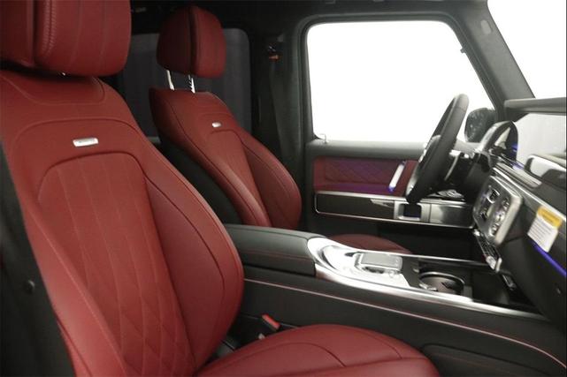 Photo of 2025 2056/Manufaktur Mercedes-Benz AMG G 63