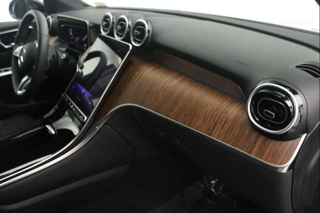 Photo of 2025 Black Mercedes-Benz GLC 300