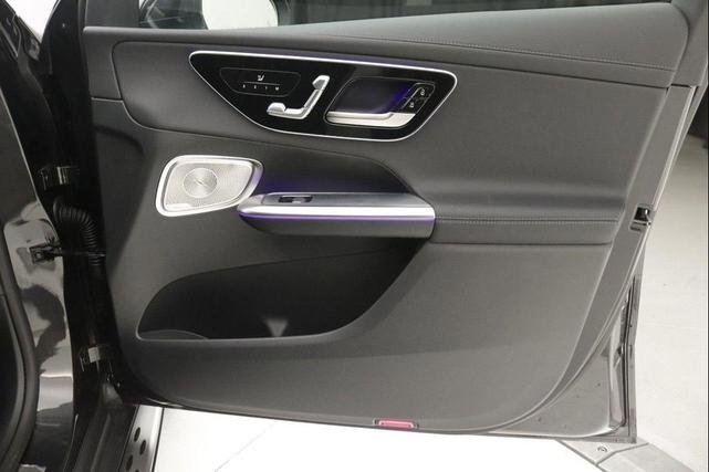 Photo of 2025 Black Mercedes-Benz GLC 300