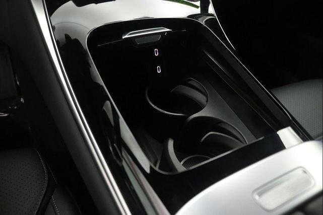 Photo of 2025 Black Mercedes-Benz GLC 300