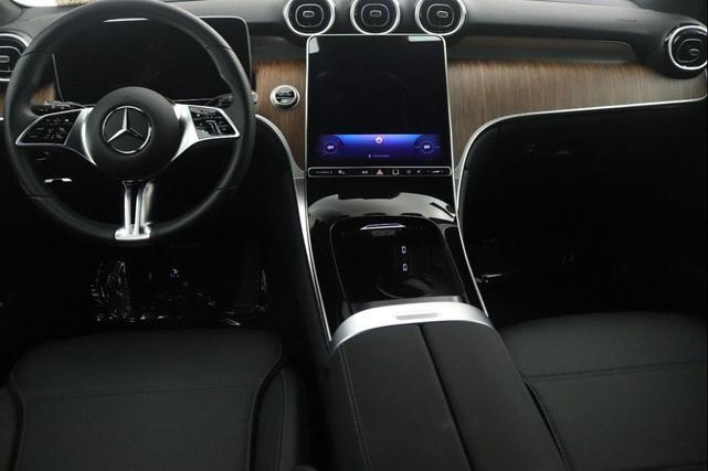 Photo of 2025 Black Mercedes-Benz GLC 300