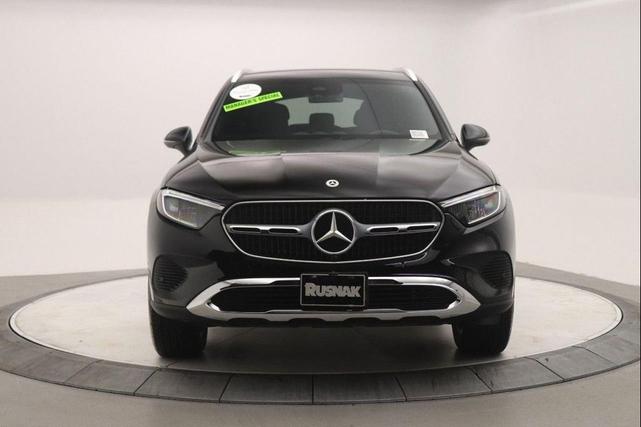 Photo of 2025 Black Mercedes-Benz GLC 300