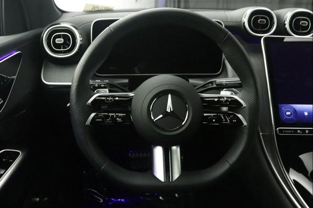 Photo of 2025 Polar White Mercedes-Benz GLC 350e