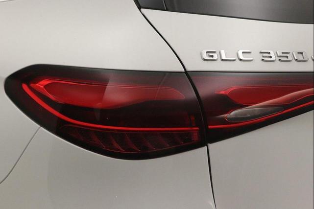 Photo of 2025 Polar White Mercedes-Benz GLC 350e