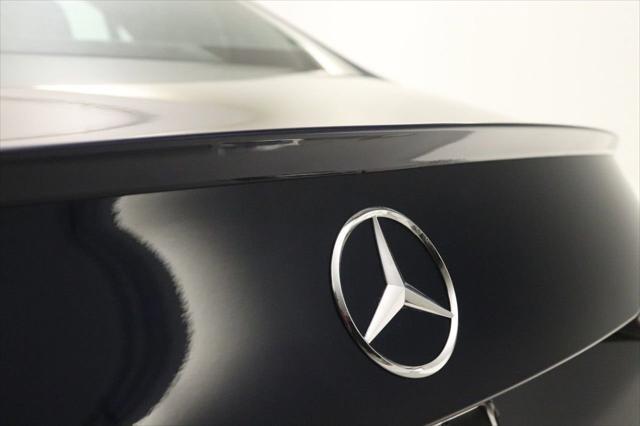 Photo of 2022 Lunar Blue Metallic Mercedes-Benz C-Class