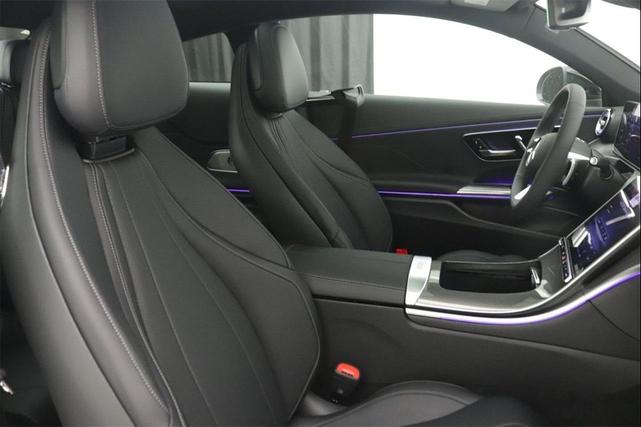 Photo of 2026 2956/Manufaktur Mercedes-Benz CLE 300