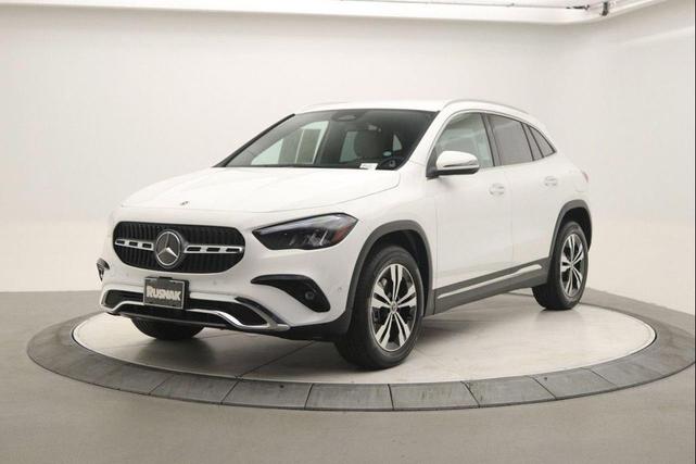 Photo of 2025 Polar White Mercedes-Benz GLA 250
