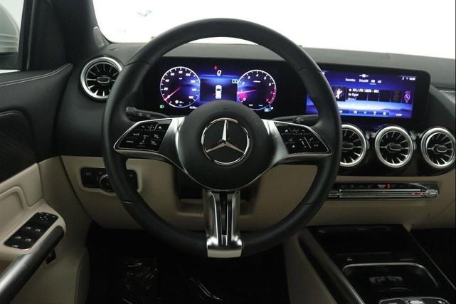 Photo of 2025 Polar White Mercedes-Benz GLA 250