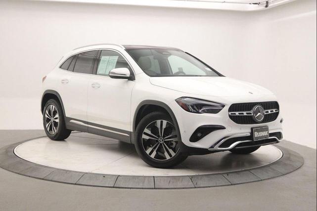 Photo of 2025 Polar White Mercedes-Benz GLA 250