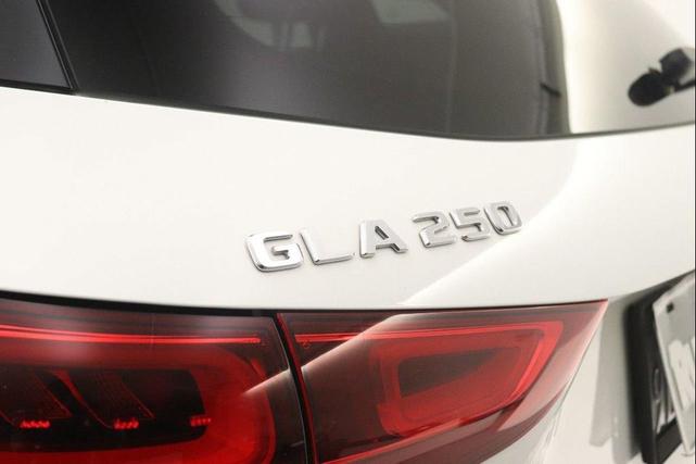 Photo of 2025 Polar White Mercedes-Benz GLA 250