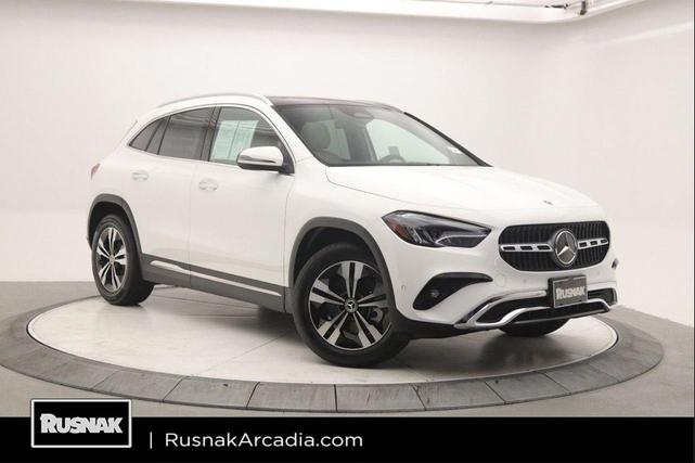 Photo of 2025 Polar White Mercedes-Benz GLA 250