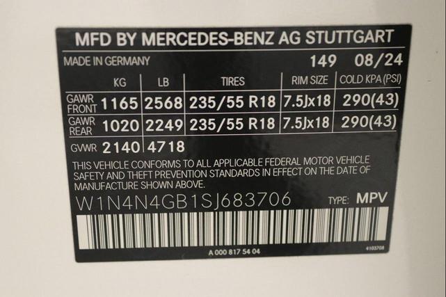 Photo of 2025 Polar White Mercedes-Benz GLA 250