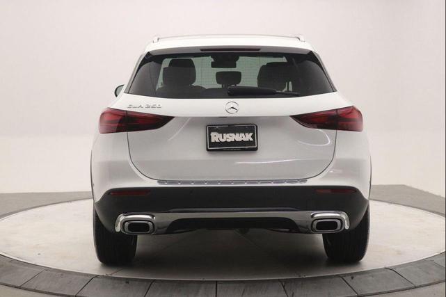 Photo of 2025 Polar White Mercedes-Benz GLA 250