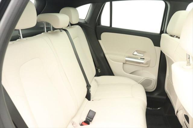 Photo of 2025 Night Black Mercedes-Benz GLA 250