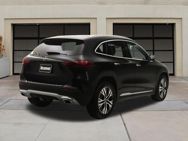 Photo of 2025 Night Black Mercedes-Benz GLA 250