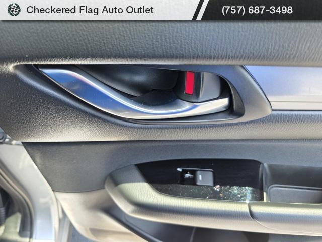 Photo of 2019 Sonic Silver Metallic Mazda CX-5