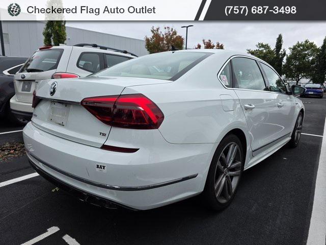 Photo of 2017 Pure White Volkswagen Passat