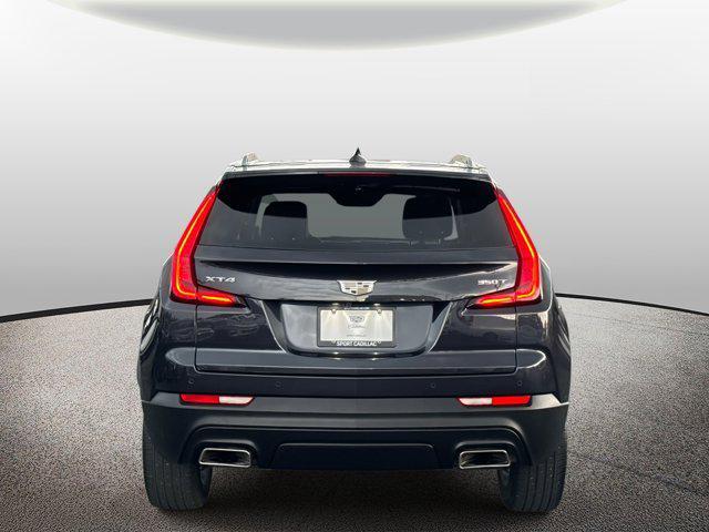Photo of 2023 Galactic Gray Metallic Cadillac XT4