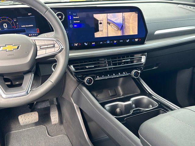 Photo of 2026 Lakeshore Blue Metallic Chevrolet Traverse