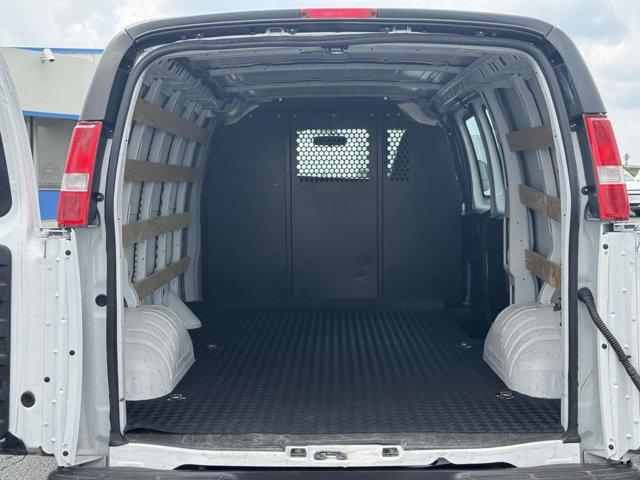 Photo of 2023 Summit White GMC Savana 2500