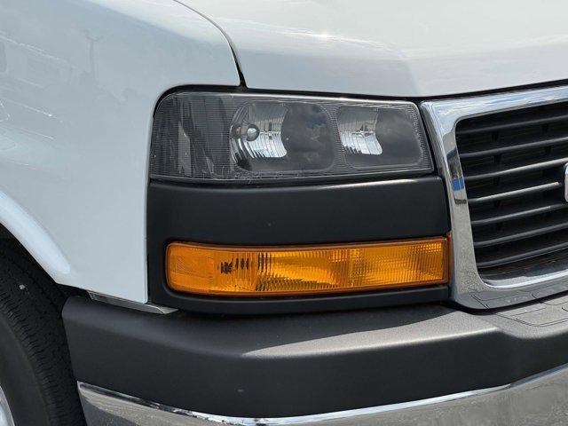 Photo of 2023 Summit White GMC Savana 2500
