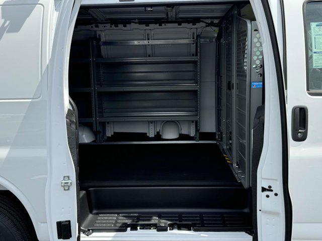 Photo of 2025 Summit White Chevrolet Express 2500
