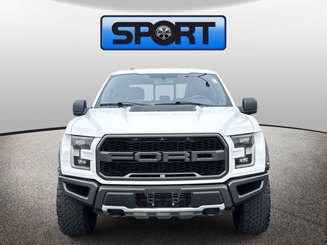 Photo of 2017 Oxford White Ford F-150