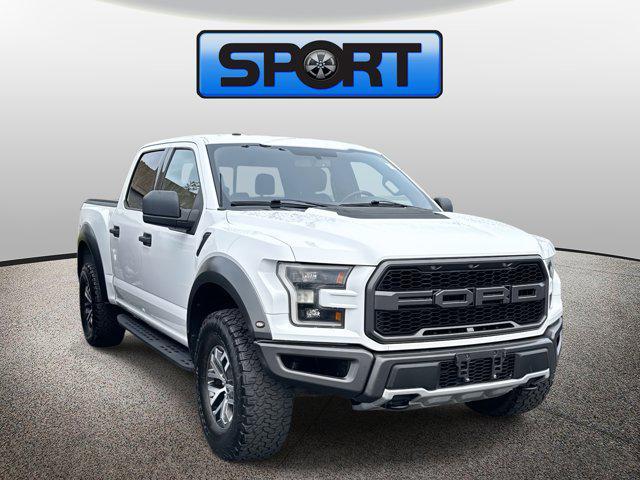 Photo of 2017 Oxford White Ford F-150