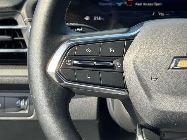 Photo of 2025 Lakeshore Blue Metallic Chevrolet Traverse