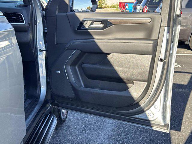 Photo of 2025 Sterling Gray Metallic Chevrolet Tahoe