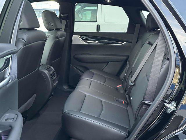 Photo of 2025 Stellar Black Metallic Cadillac XT5