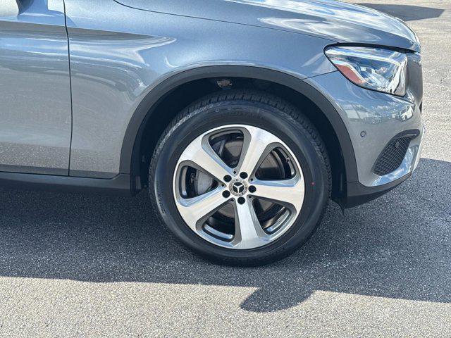 Photo of 2018 Selenite Grey Metallic Mercedes-Benz GLC 300