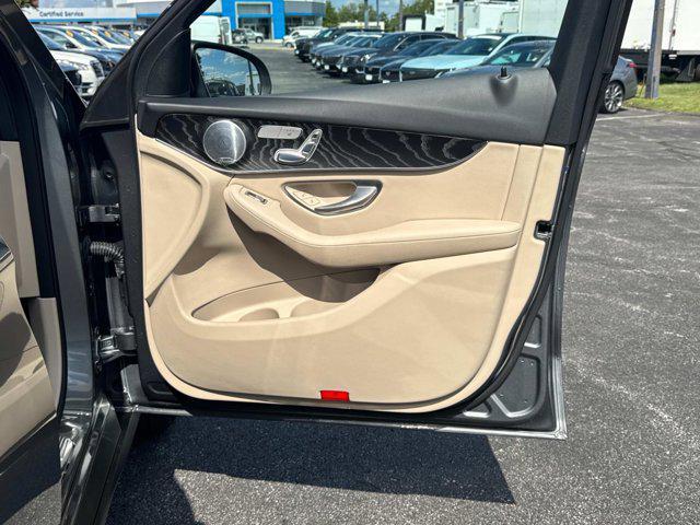 Photo of 2018 Selenite Grey Metallic Mercedes-Benz GLC 300