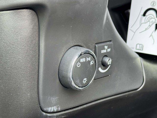 Photo of 2025 Summit White Chevrolet Express 2500