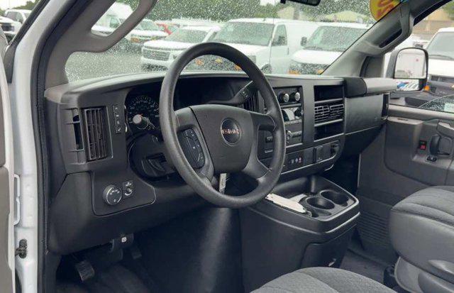 2023 GMC Savana 2500
