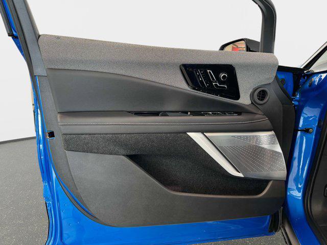 Photo of 2025 Coastal Blue Metallic Cadillac OPTIQ