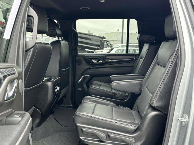 Photo of 2024 Sterling Metallic GMC Yukon XL
