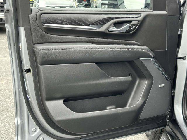 Photo of 2024 Sterling Metallic GMC Yukon XL