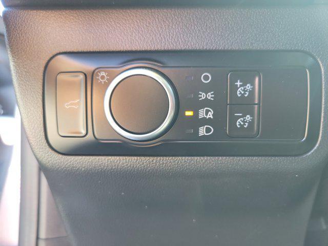 Photo of 2023 Silver Metallic Ford Escape