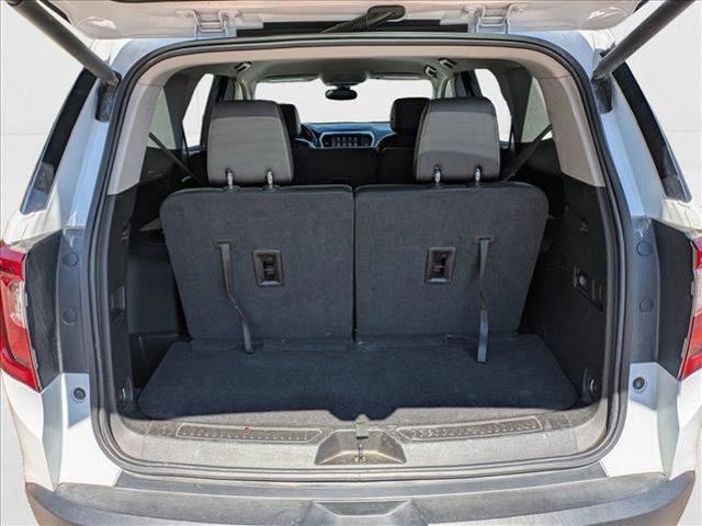 Photo of 2023 Summit White GMC Acadia