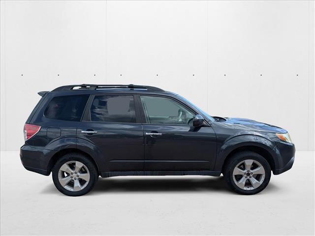 Photo of 2010 Dark Gray Metallic Subaru Forester