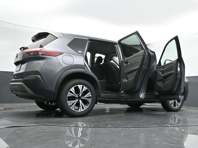Photo of 2023 Gun Metallic Nissan Rogue