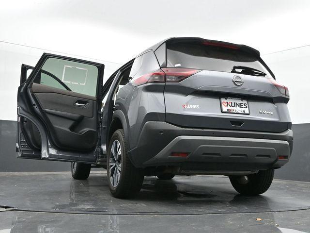 Photo of 2023 Gun Metallic Nissan Rogue