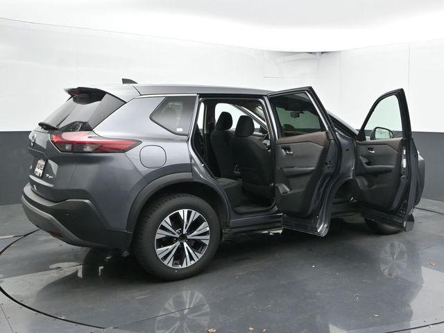 Photo of 2023 Gun Metallic Nissan Rogue
