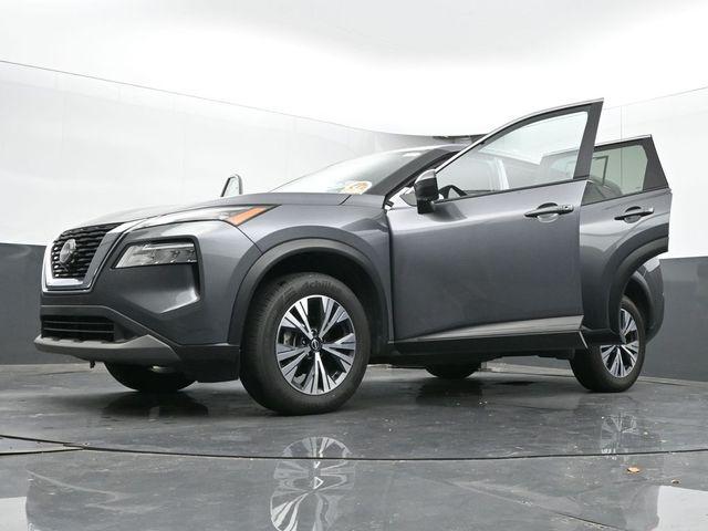 Photo of 2023 Gun Metallic Nissan Rogue